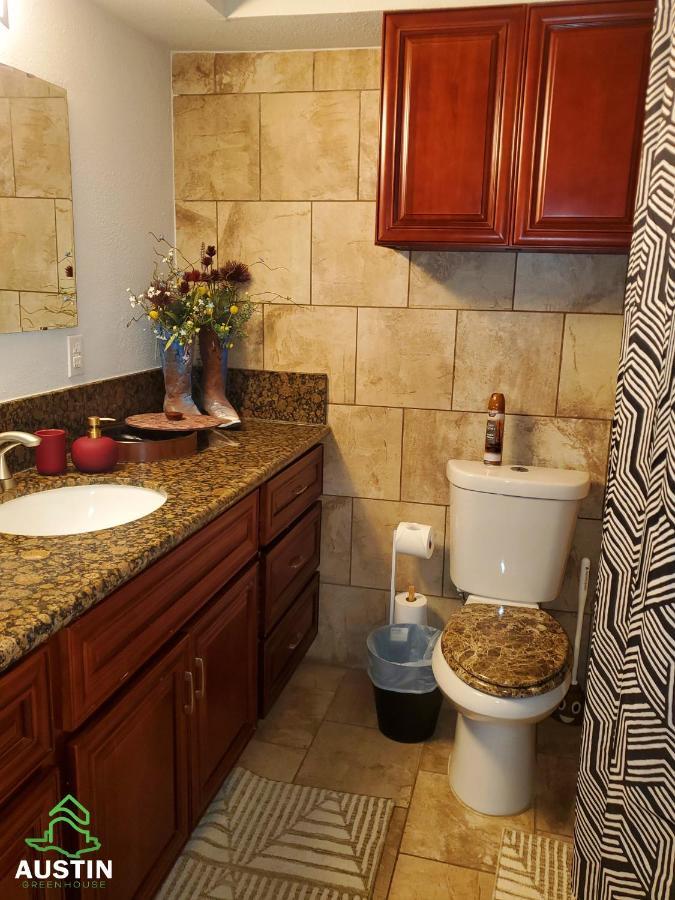 Austin Uncommon Room Rentals Екстериор снимка