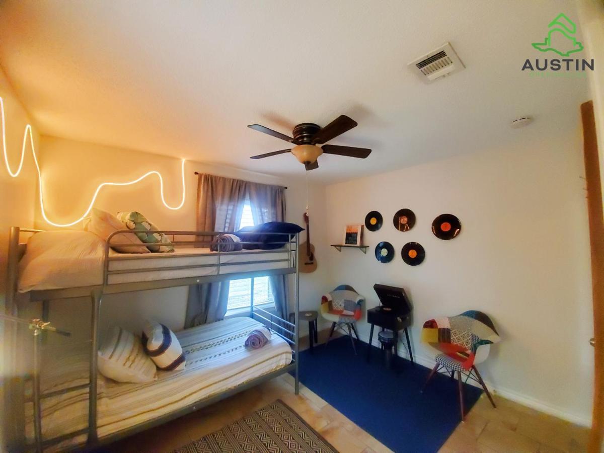 Austin Uncommon Room Rentals Екстериор снимка