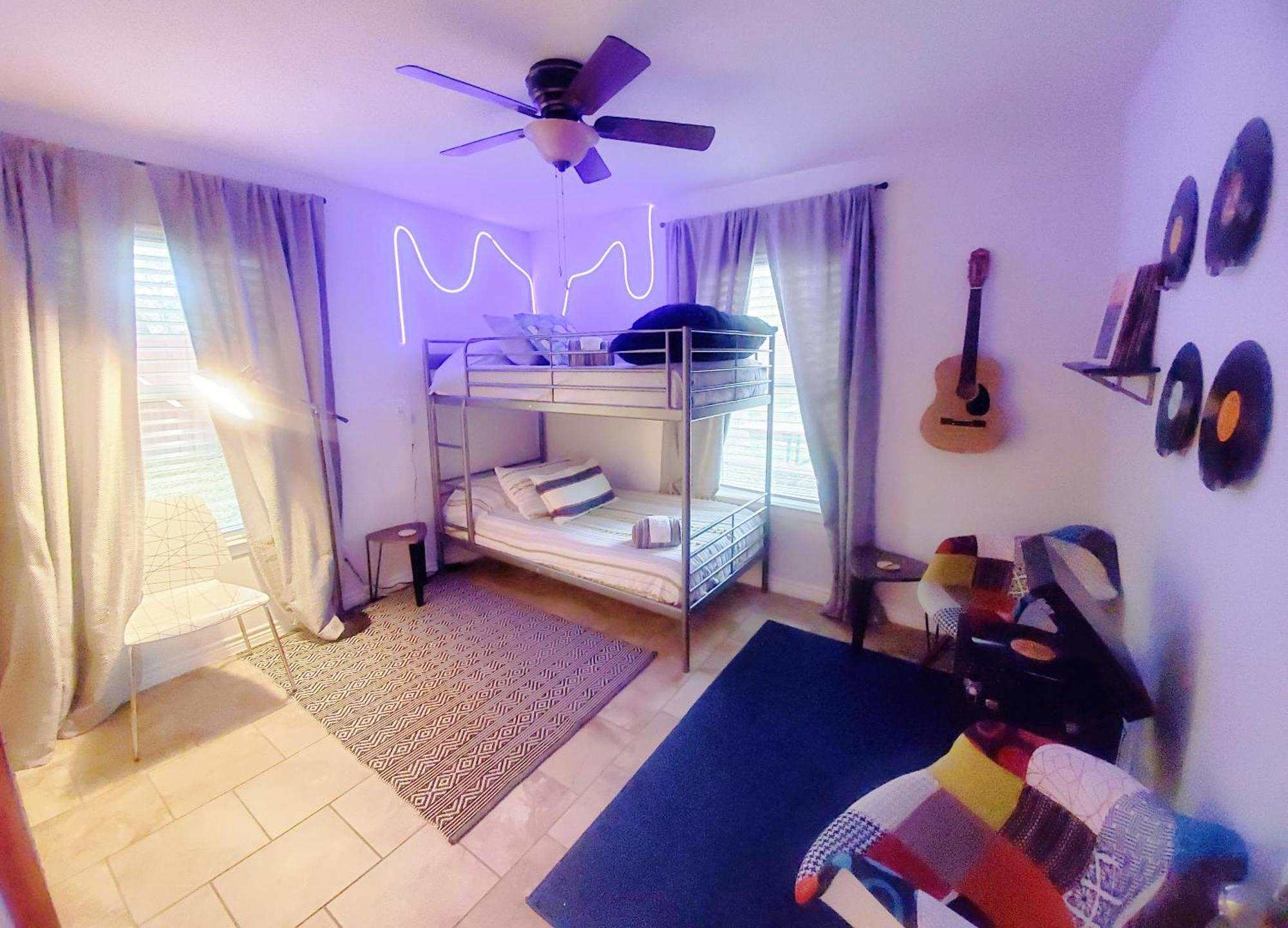 Austin Uncommon Room Rentals Екстериор снимка